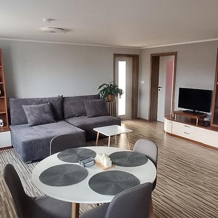 Apartman S Vyhladom Na Bojnicky Zamok Bojnice Exterior foto